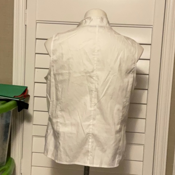 Calvin Klein White Sleeveless Button-Down Shirt - Picture 5 of 10